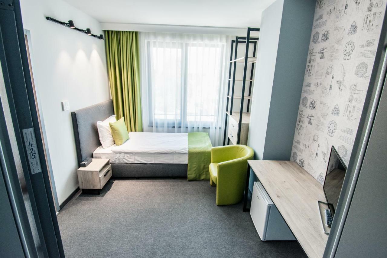 A&M Hotel With Free Parking プロヴディフ エクステリア 写真