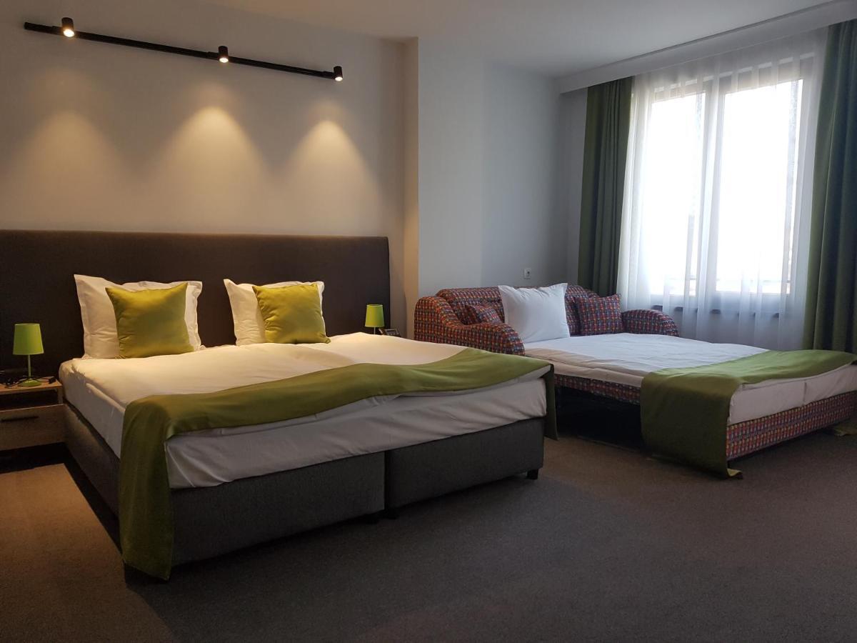 A&M Hotel With Free Parking プロヴディフ エクステリア 写真